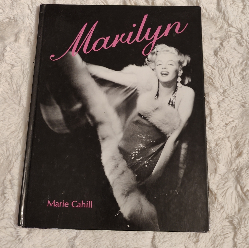 Forever Marilyn Monroe Coffee Table Picture Book by Marie Cahill 1992